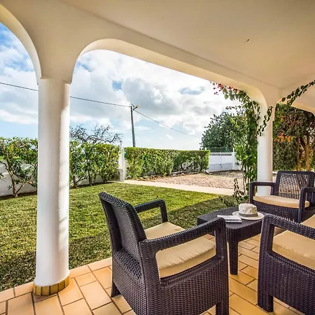 Villa Barrancos Guia (Faro)
